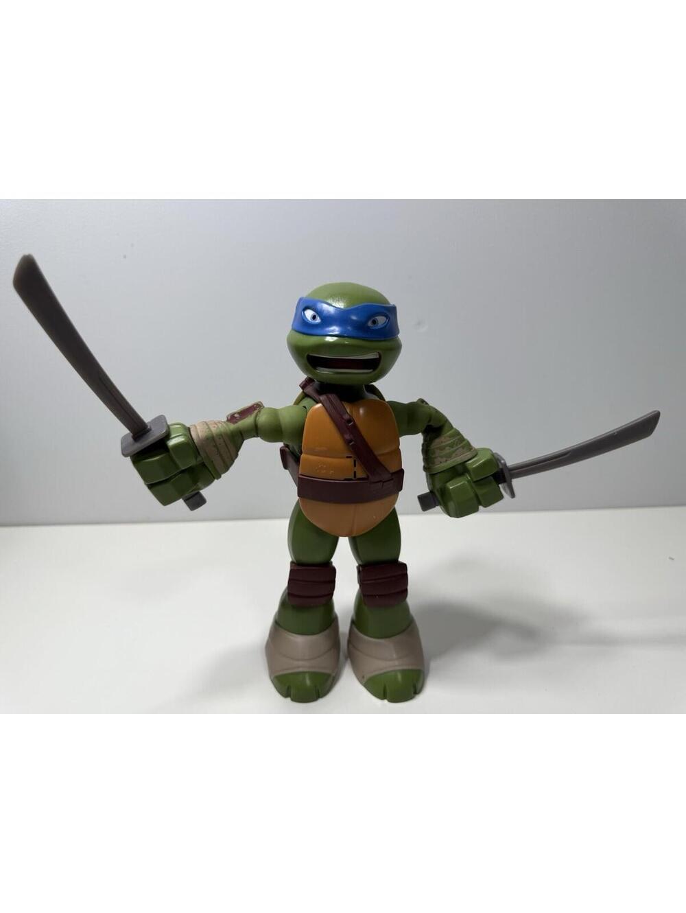 Viacom 2014 BLUE TEENAGE MUTANT NINJA TURTLE 10" Leonardo Action Figure Toy TMNT
